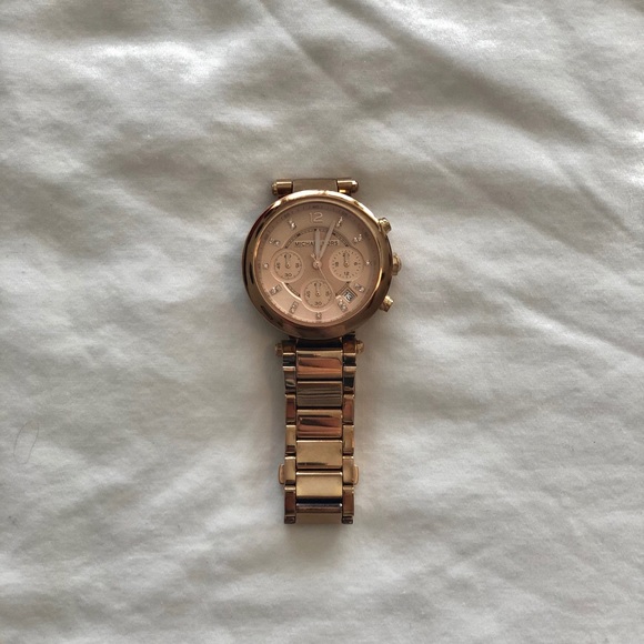 Michael Kors - Rose Gold Watch - Picture 3 of 6
